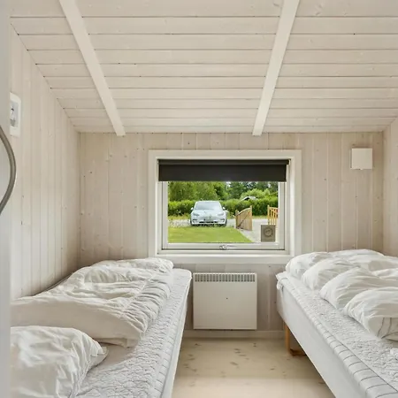 Three-bedroom In Rudkobing Spodsbjerg